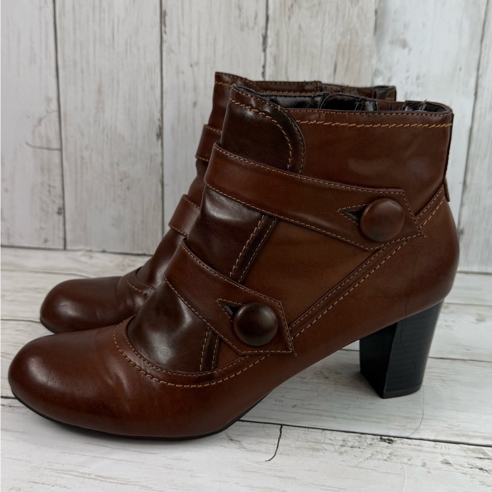 Naturalizer Woman’s Brown Zip Heel Ankle Boots Booties Size 9.5 M Marloe